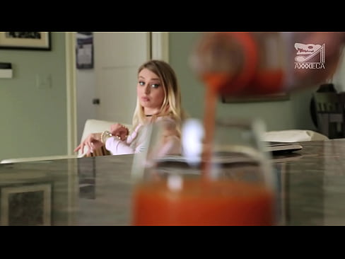 ❤️ Vroče dekle z velikimi joški in tesno pičko dobi kurac od poraženca, vendar zelo trdega ❌ Porno fb na sl.mysexgamer.ru